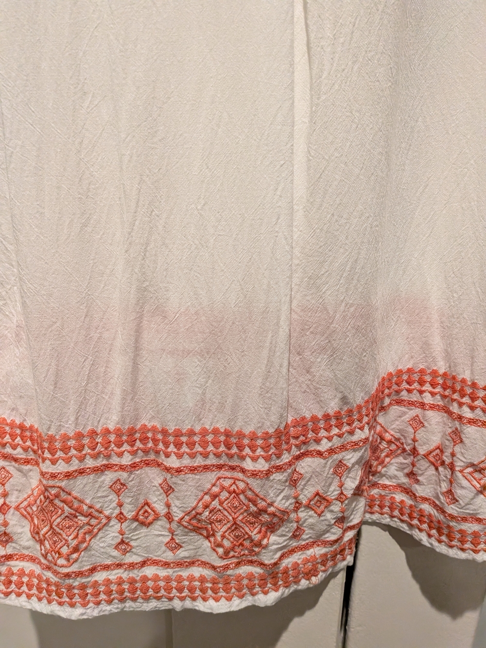 bobeau White Women's Blouse